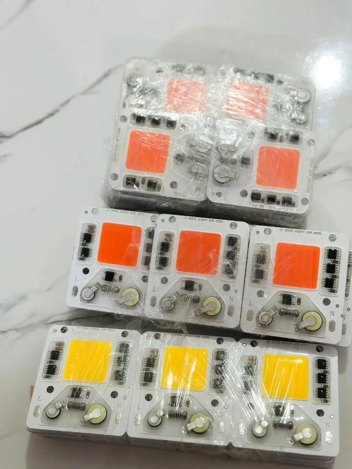 چیپ های 50وات فول اسپکتروم|لامپ و چراغ|بروجرد, |دیوار