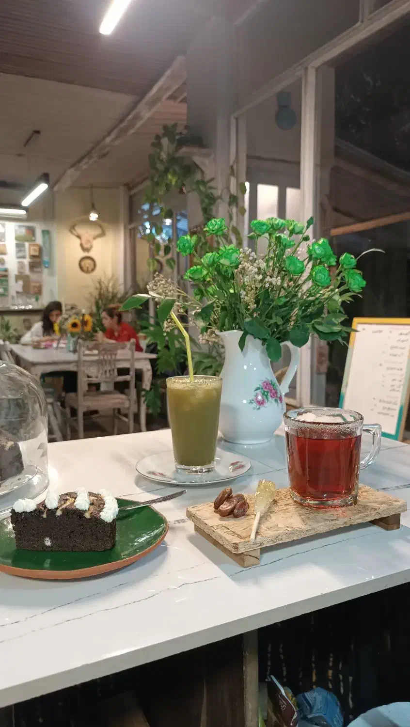 کار در کافه|استخدام خدمات فروشگاه و رستوران|رشت, بلوار گیلان|دیوار