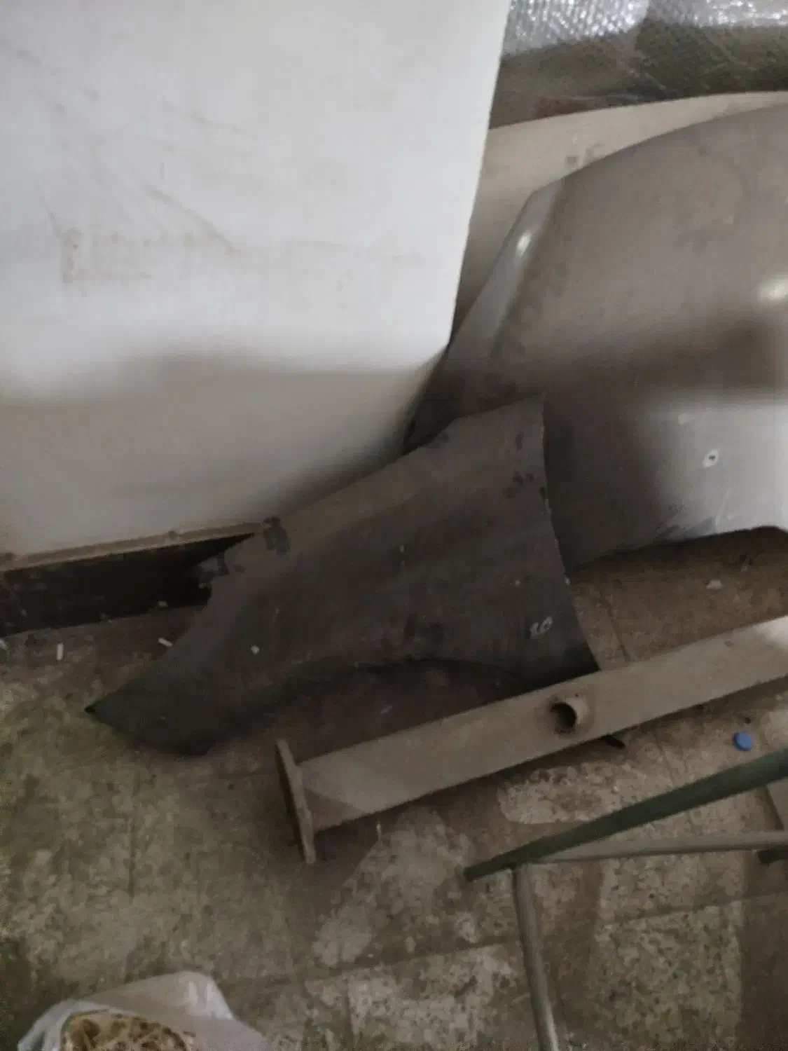 گلگیر و کاپوت ۲۰۷|قطعات یدکی و لوازم جانبی|قزوین, |دیوار