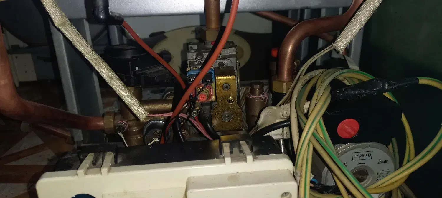 تعمیرات پکیج و رادیاتور و آبگرمکن دیواری|خدمات پیشه و مهارت|قائم‌شهر, |دیوار