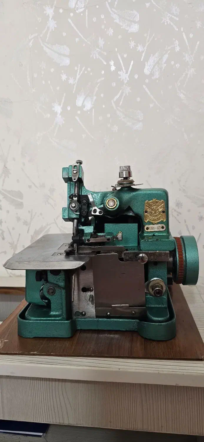 سردوز۳نخ کاملا سالم|چرخ خیاطی و ریسندگی|محمدیه-قزوین, |دیوار