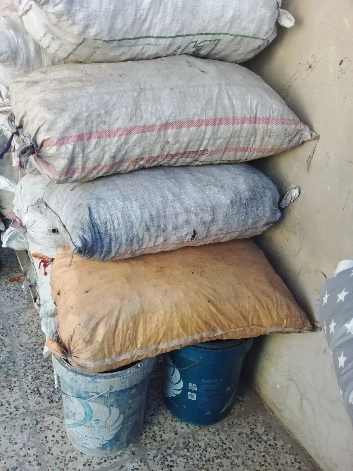 زغال|خوردنی و آشامیدنی|ایذه, |دیوار