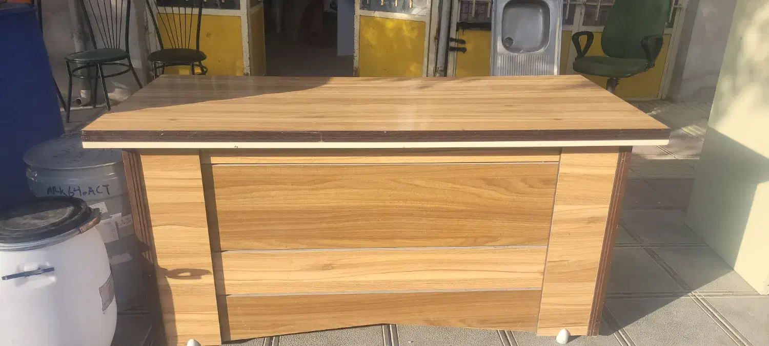 میز و فایل اداری|مبلمان اداری|صحنه, |دیوار