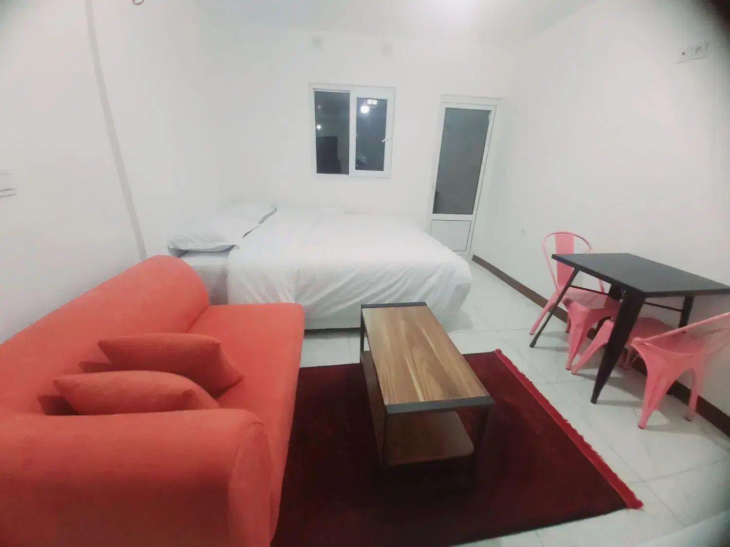 اجاره روزانه - سوئیت بام علوم تحقیقات - فرهیختگان|اجارهٔ کوتاه‌مدت آپارتمان و سوئیت|تهران, حصارک|دیوار