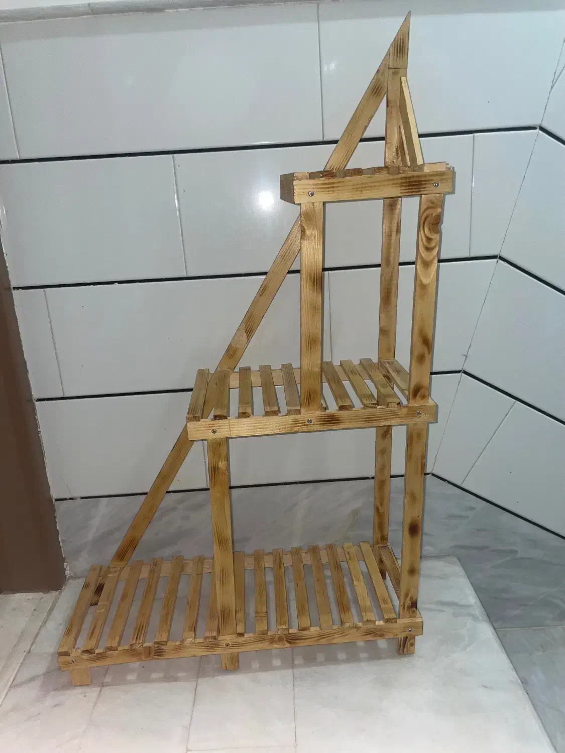 پایه گلدان چوبی|صنایع دستی و سایر لوازم تزئینی|کاشان, شهرک انقلاب|دیوار