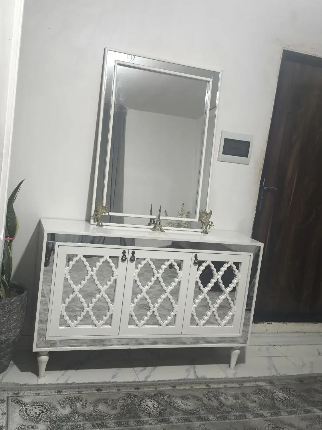 آینه کنسول و میز تلویزیون|بوفه، ویترین، کنسول|ری, علایین|دیوار