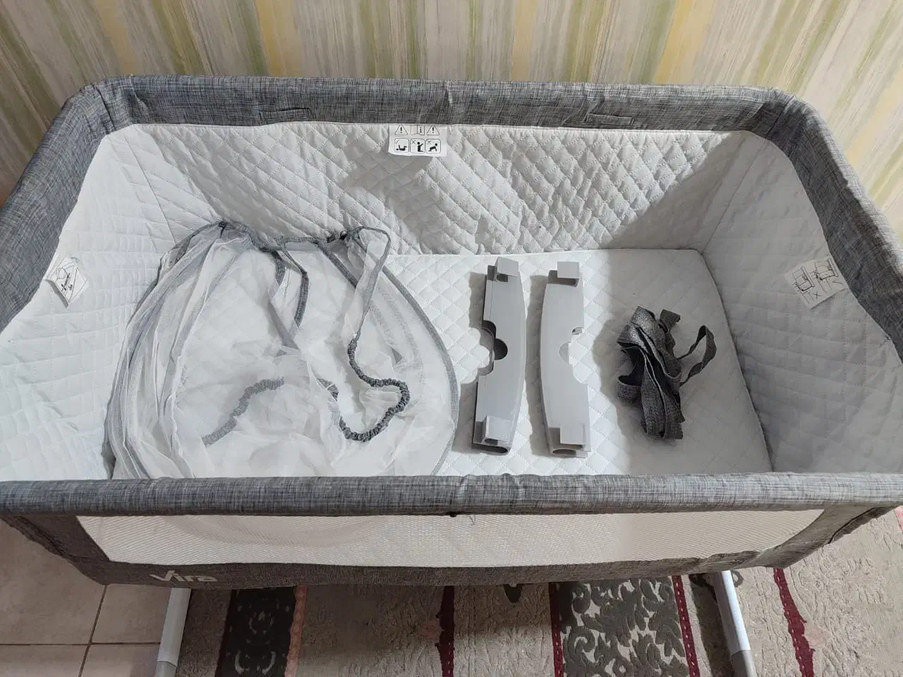 تخت خواب گهواره|تخت و سرویس خواب|شیراز, شهرک مخابرات|دیوار