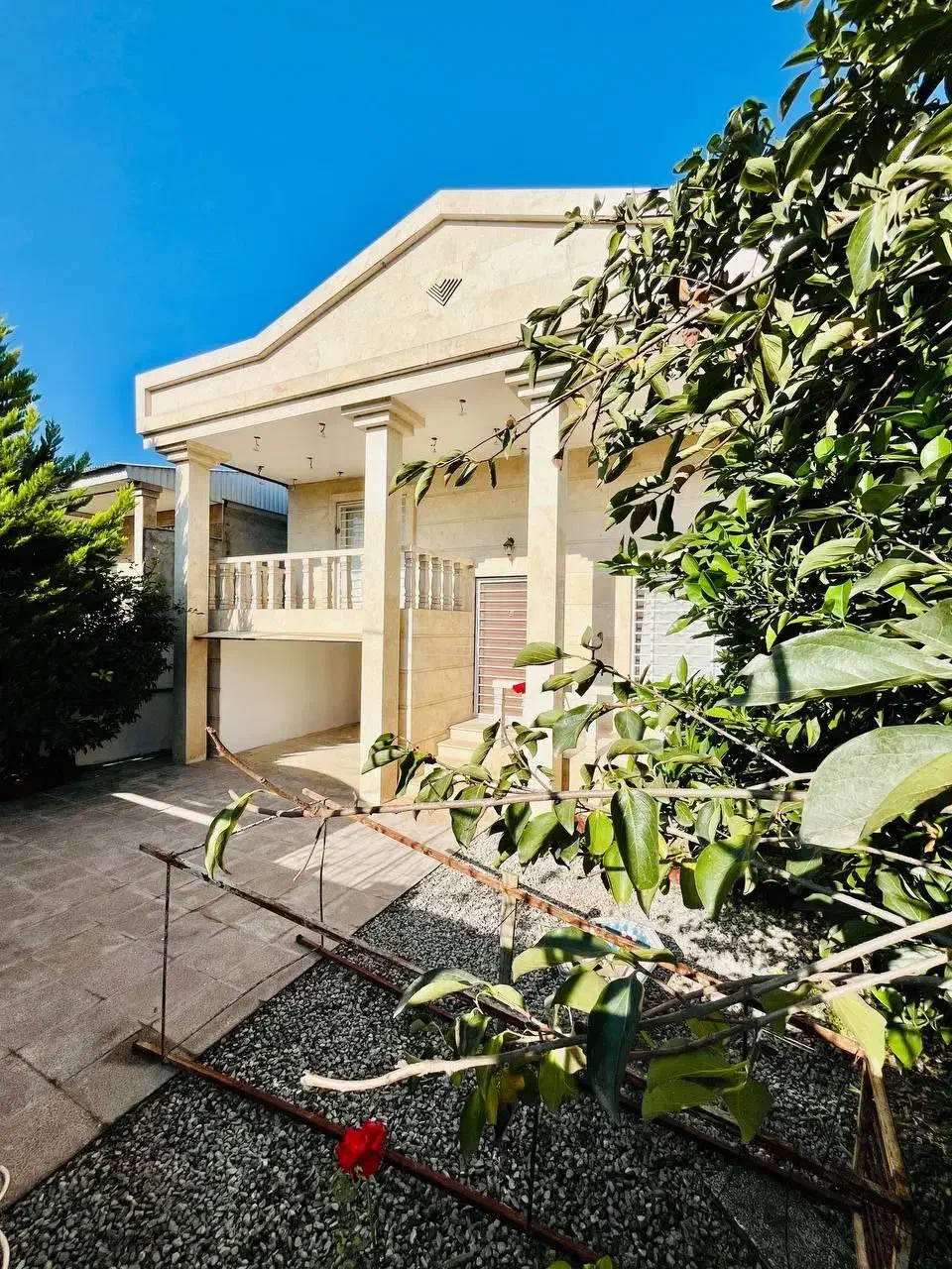 ویلا طرح دوبلکس سند دار مبله جاده دریا|فروش خانه و ویلا|محمودآباد, |دیوار