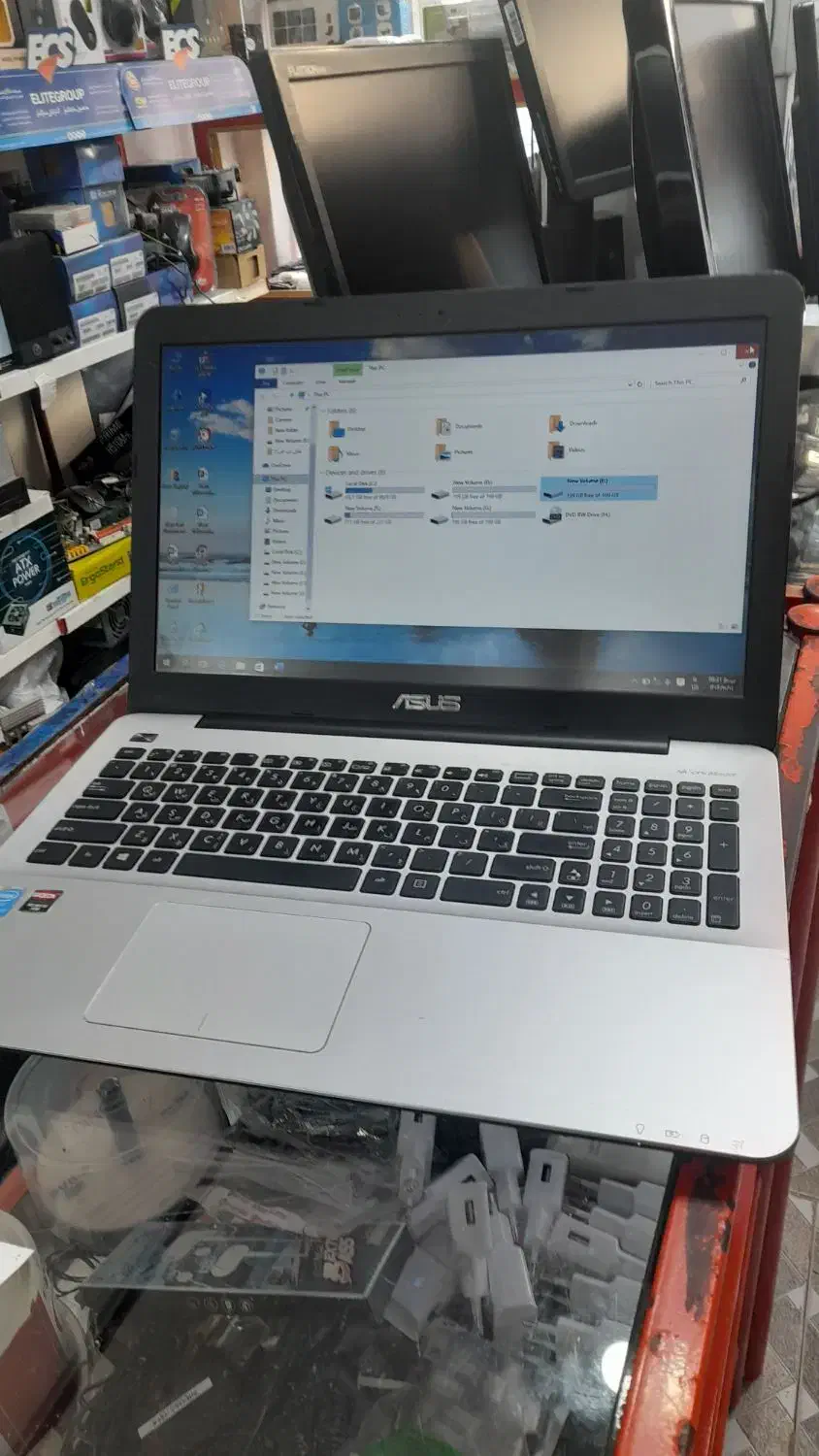 لپ تاپ تمیز و سالم|رایانه همراه|رحیم‌آباد, |دیوار