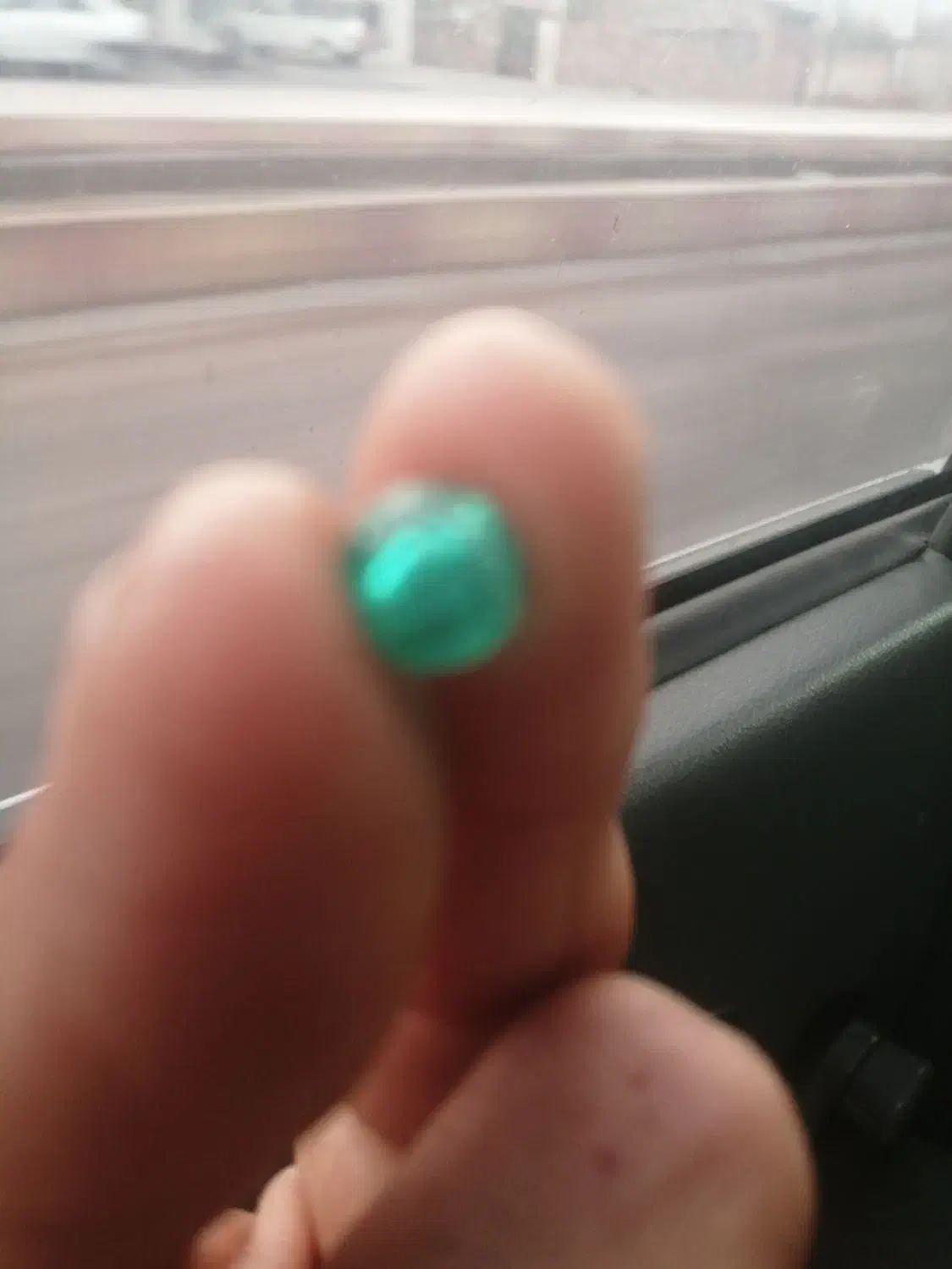 سنگ زمرد|جواهرات|رومشکان, |دیوار