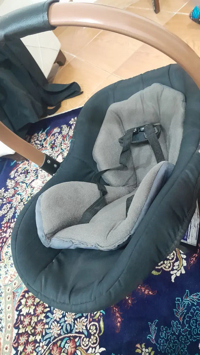 کریر کودک|کالسکه و لوازم جانبی|رشت, نخودچر|دیوار