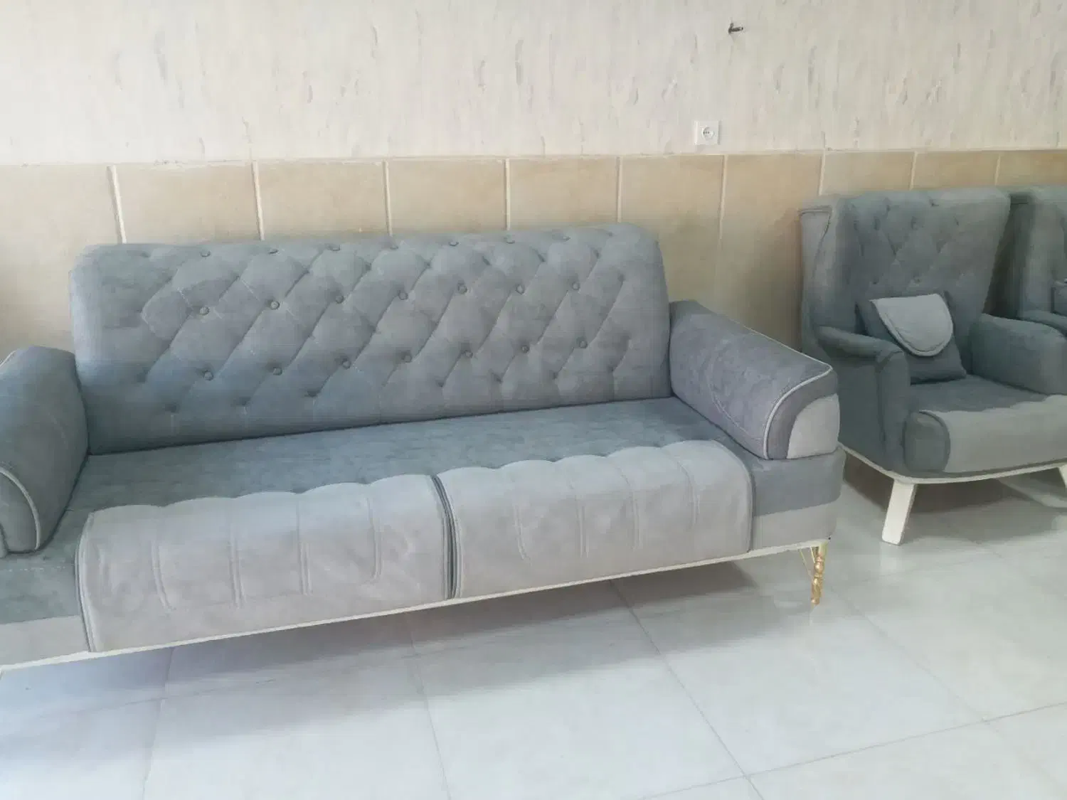 مبل راحتی|مبلمان خانگی و میز عسلی|مشهد, نیروی هوایی|دیوار