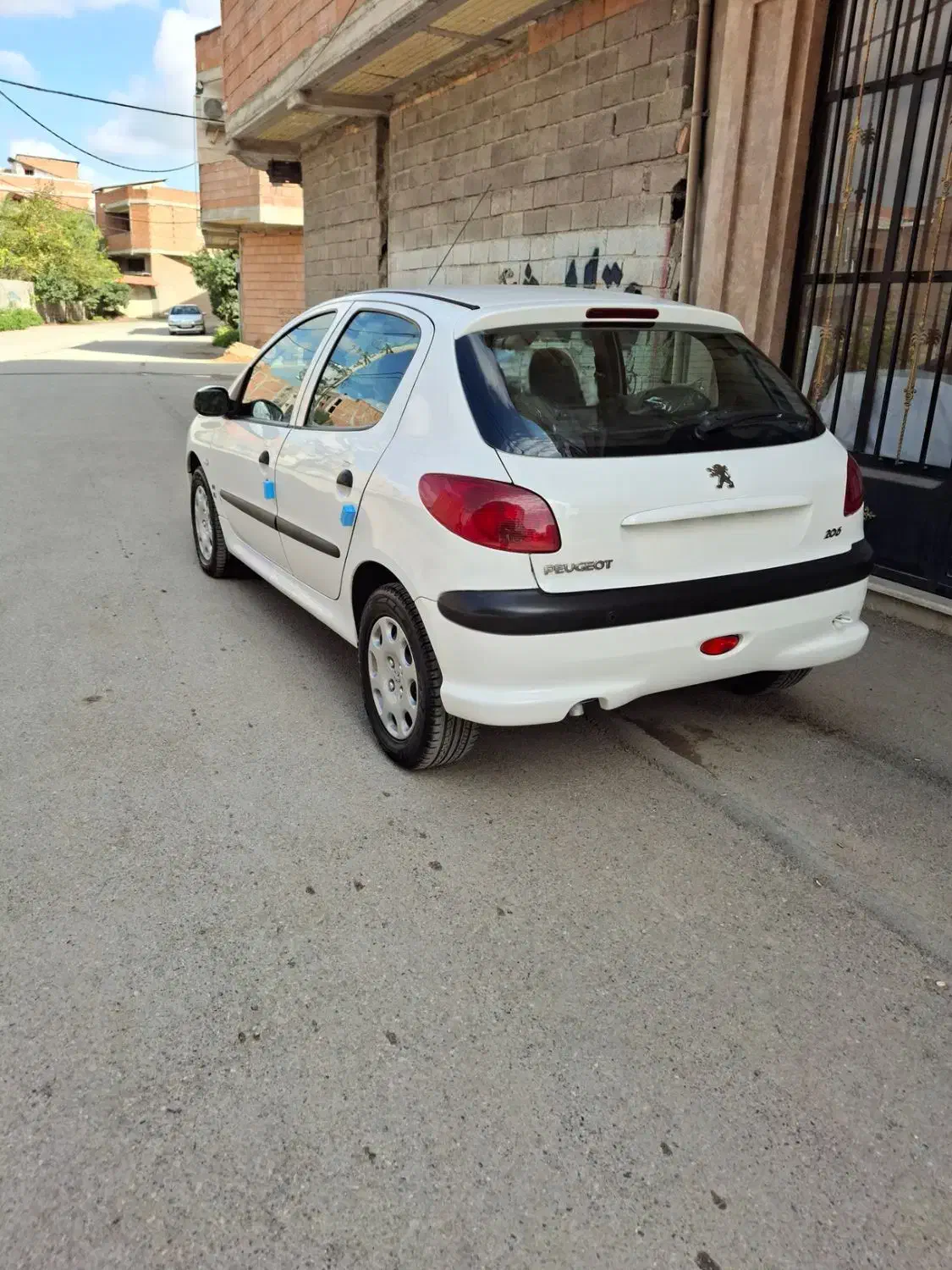 پژو۲۰۶تیپ۵|خودرو سواری و وانت|ساری, |دیوار