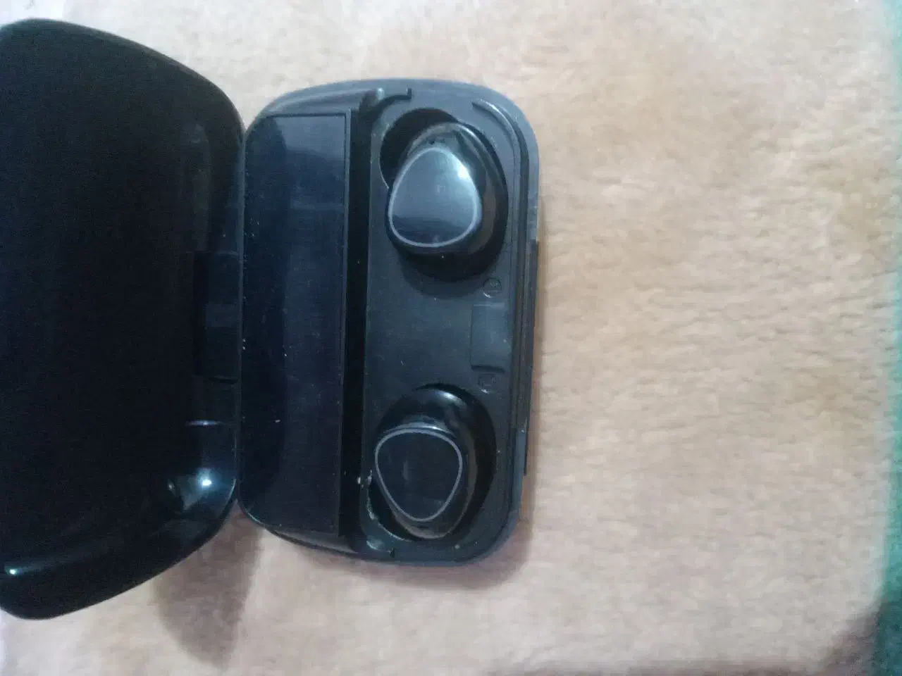 ایرپاد|لوازم جانبی موبایل و تبلت|گناباد, |دیوار