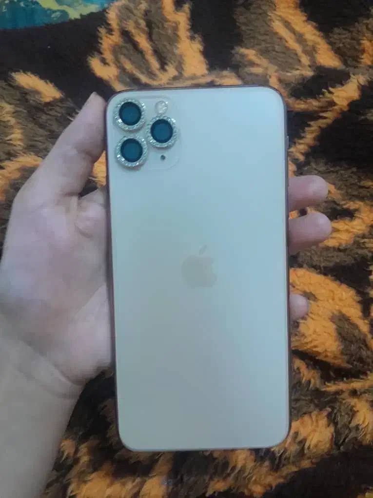 آیفون ۱۱پرومکس ۲۵۶جی بی|موبایل|شیراز, سلطان آباد|دیوار