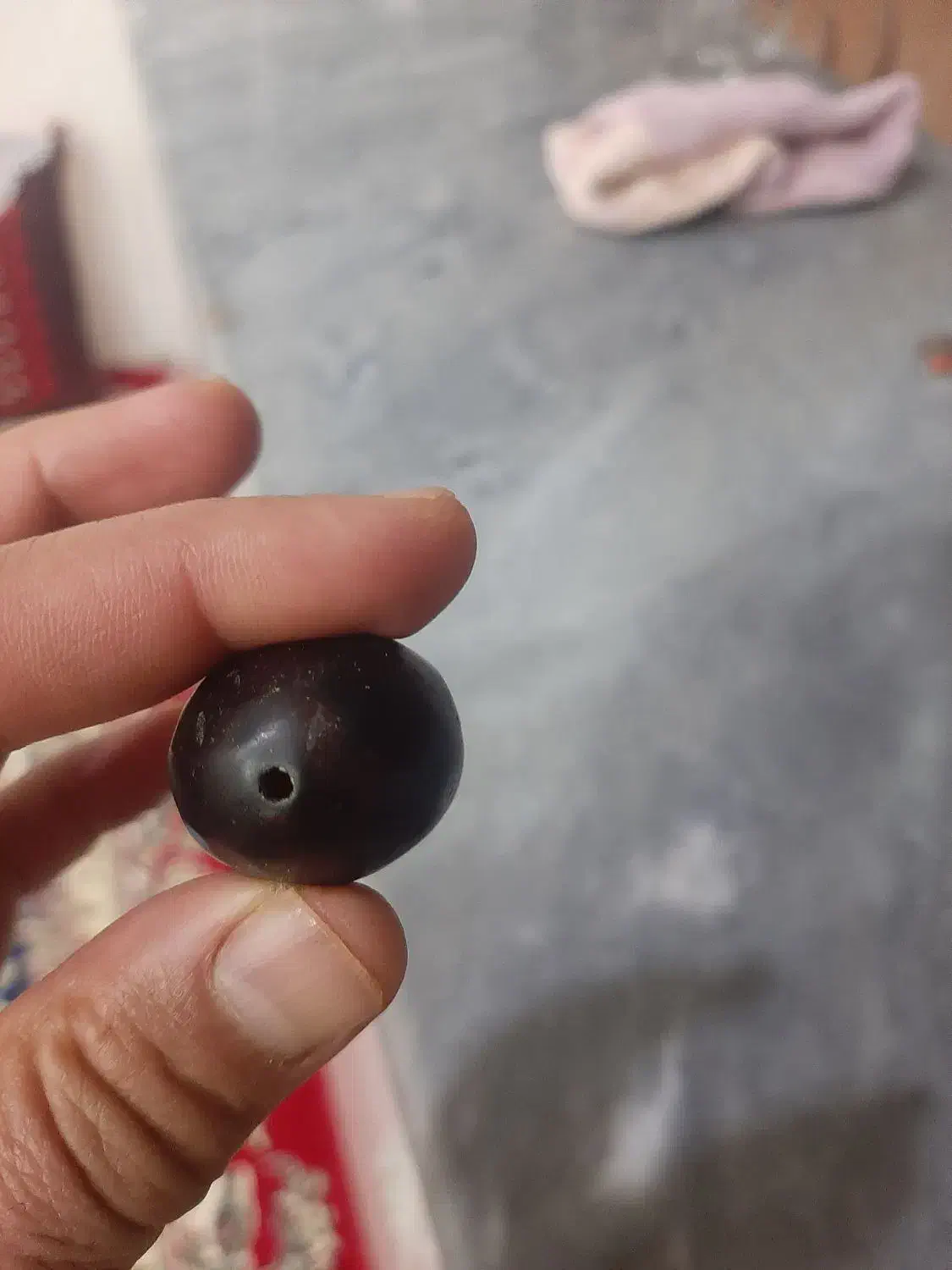 مهره و سنگ خیلی قدیمی|کلکسیون اشیاء عتیقه|کاشمر, |دیوار