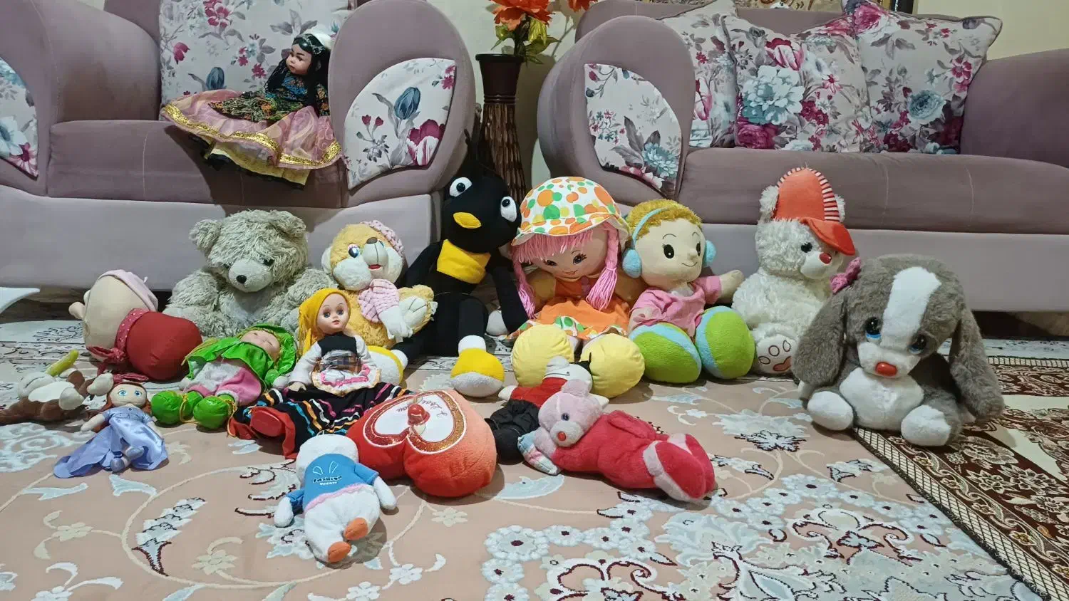 عروسک|اسباب‌بازی بچه|شیراز, شهرک مطهری|دیوار