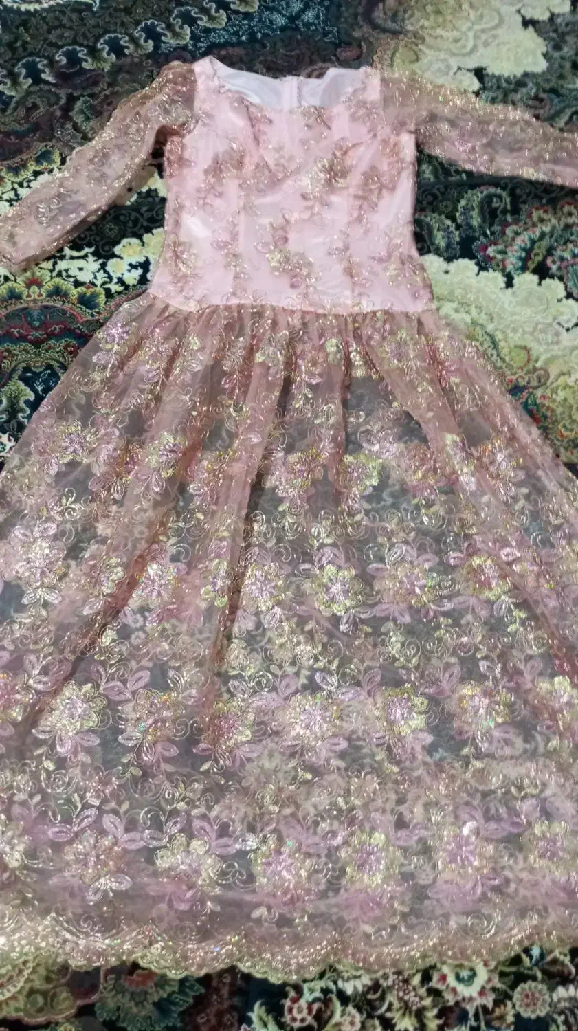 یک دست لباس کردی ست|لباس|مهاباد (آذربایجان غربی), |دیوار