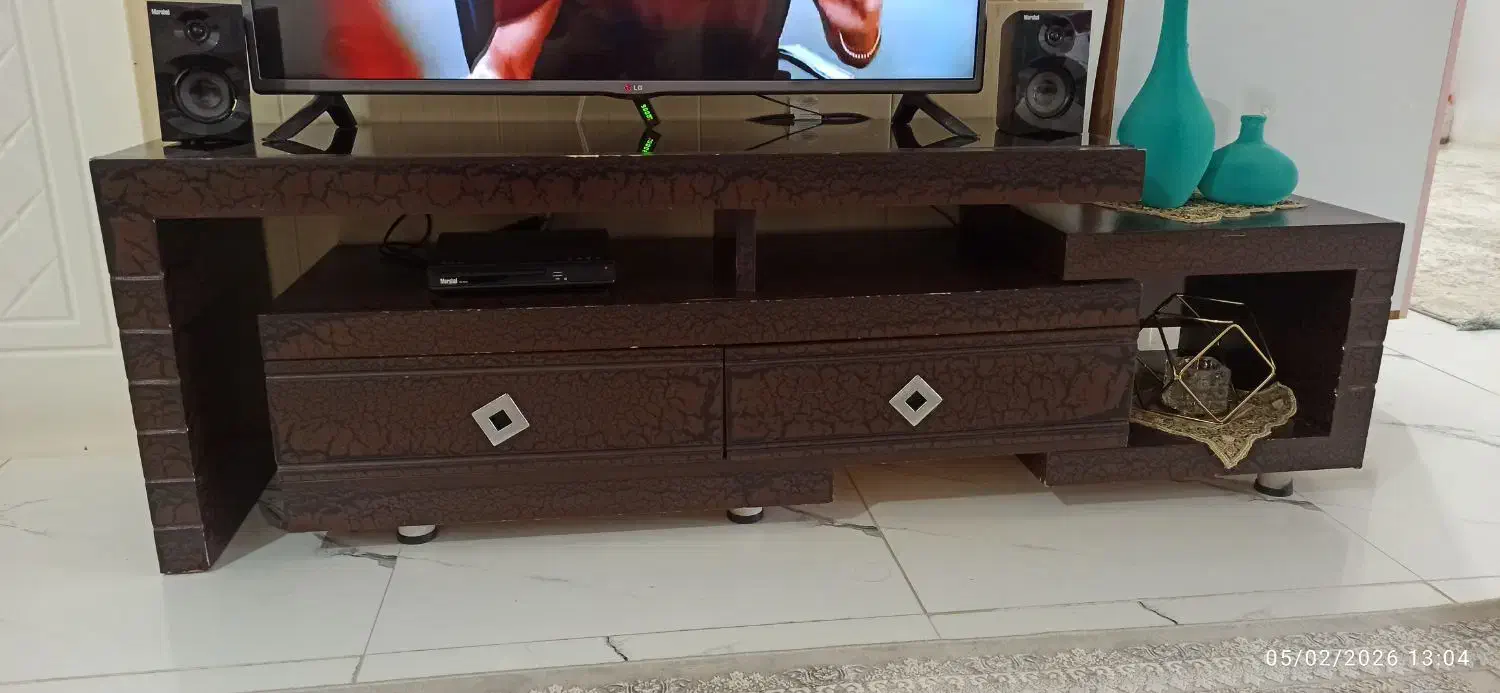 میز تلویزیون سه تیکه|میز تلویزیون|شاهین دژ, |دیوار