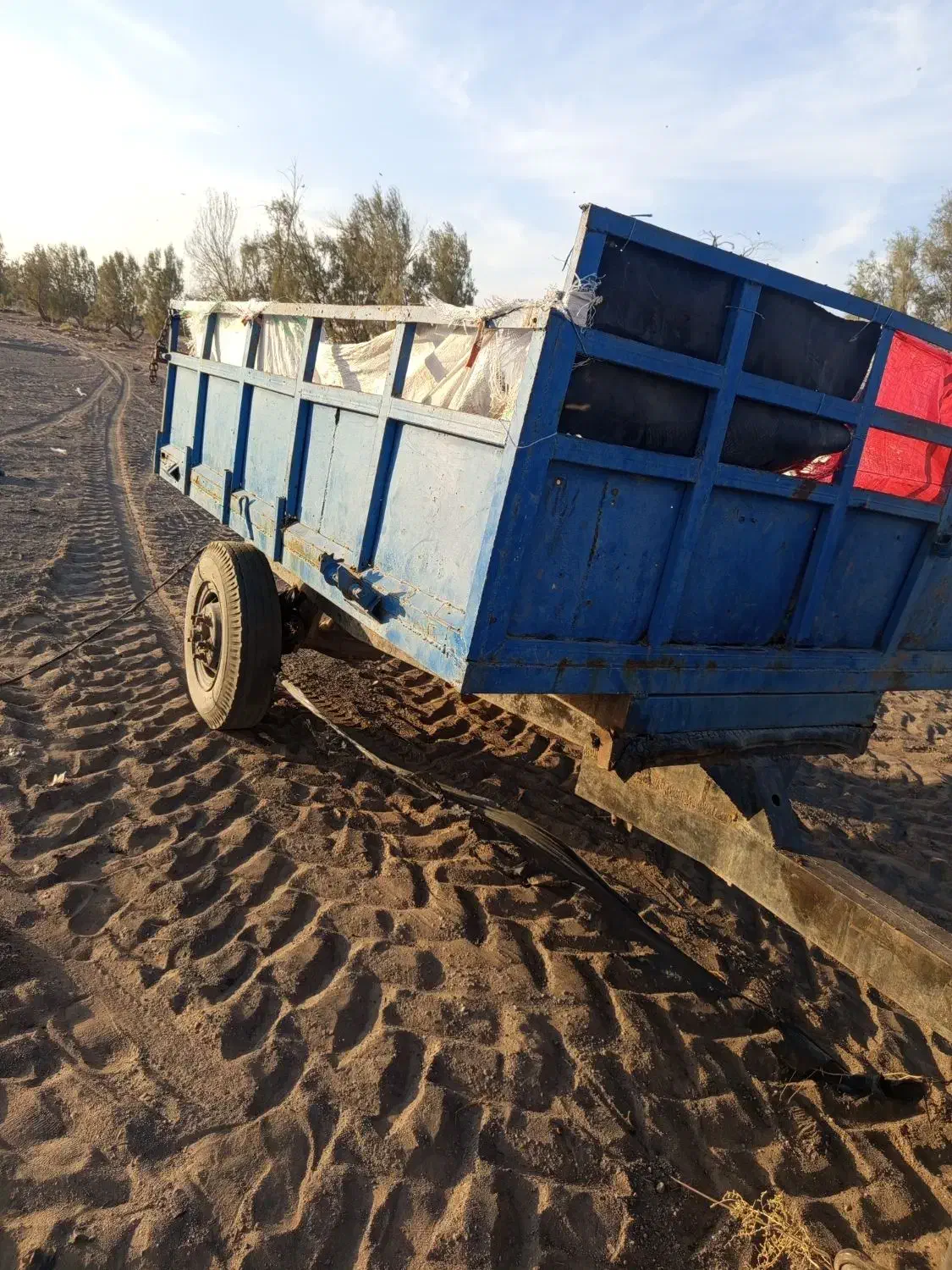 تریلی 3تنی صحیح سالم جک دار بفروش میرسد|ماشین‌آلات صنعتی|رودبار (کرمان), |دیوار