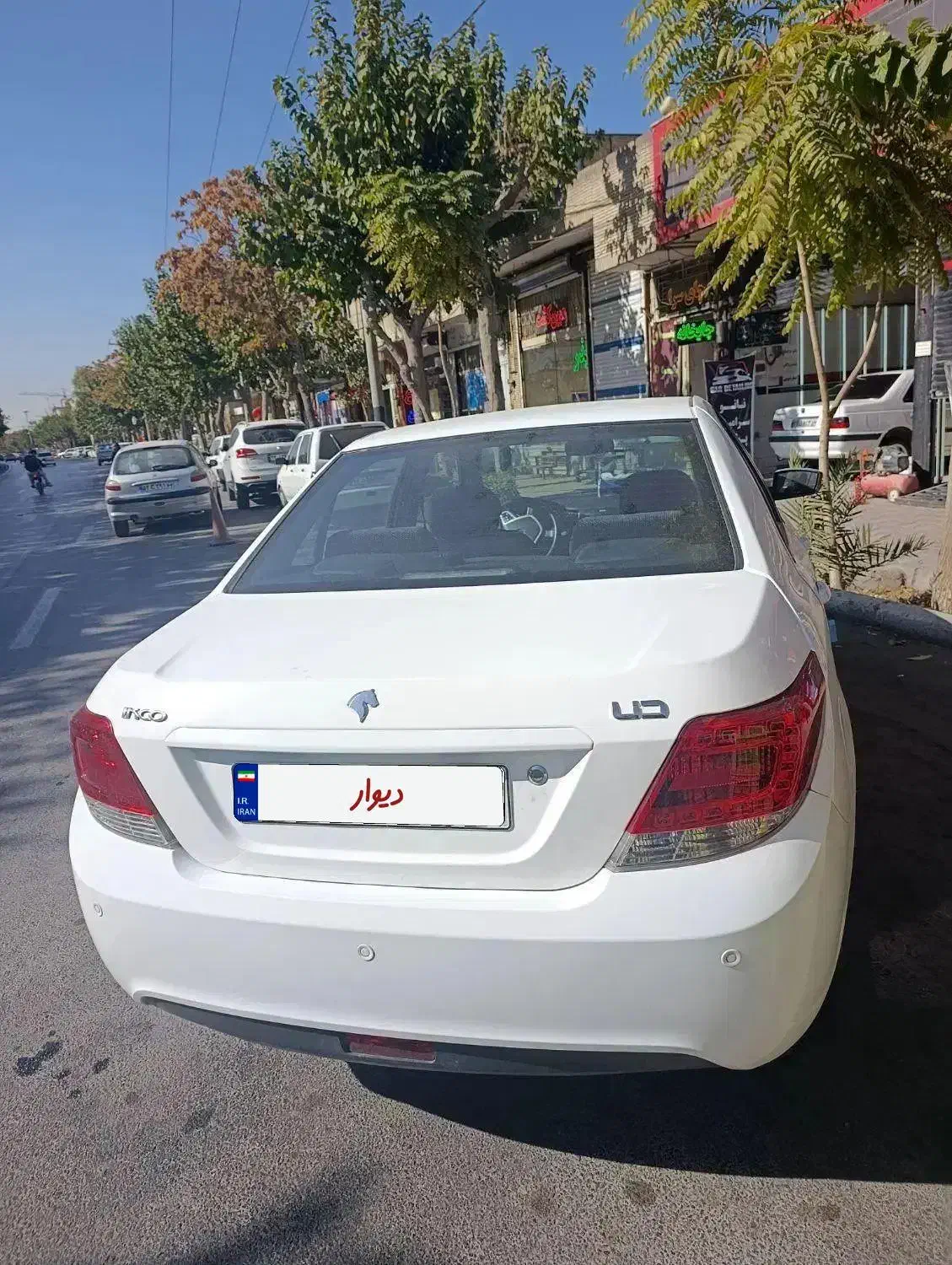 فروش فوری دنا معمولی مدل 99 بسیار تمیز|خودرو سواری و وانت|اصفهان, شهید رجایی|دیوار