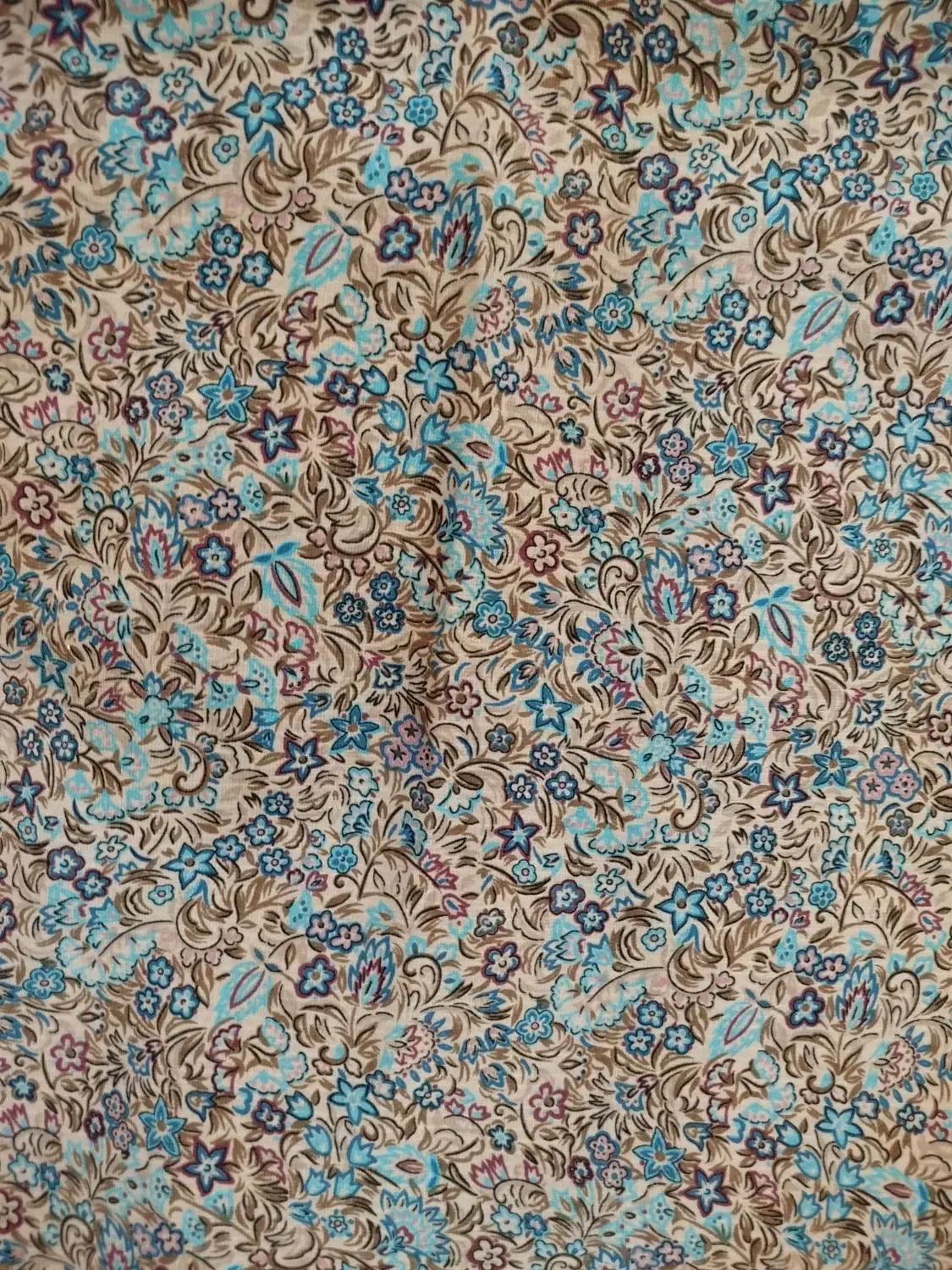 چادر رنگی|لباس|بومهن, |دیوار