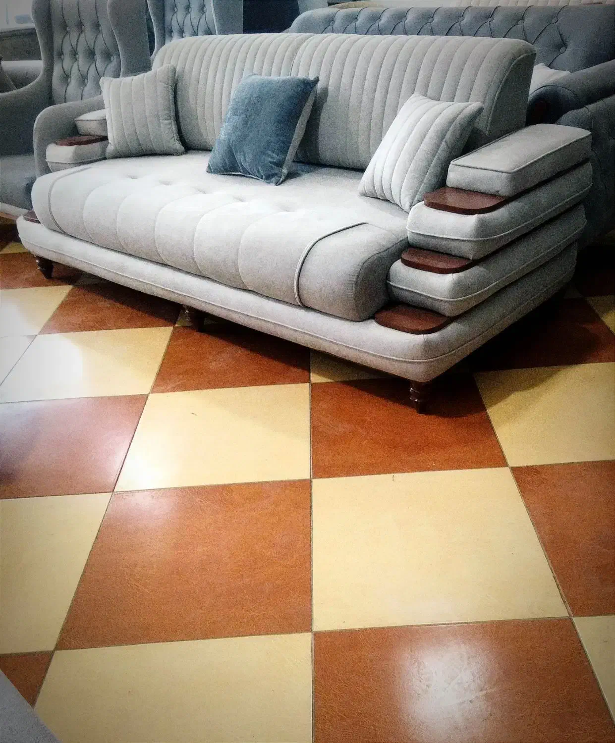 مبل راحتی مکانیزمه|مبلمان خانگی و میز عسلی|سلماس, |دیوار