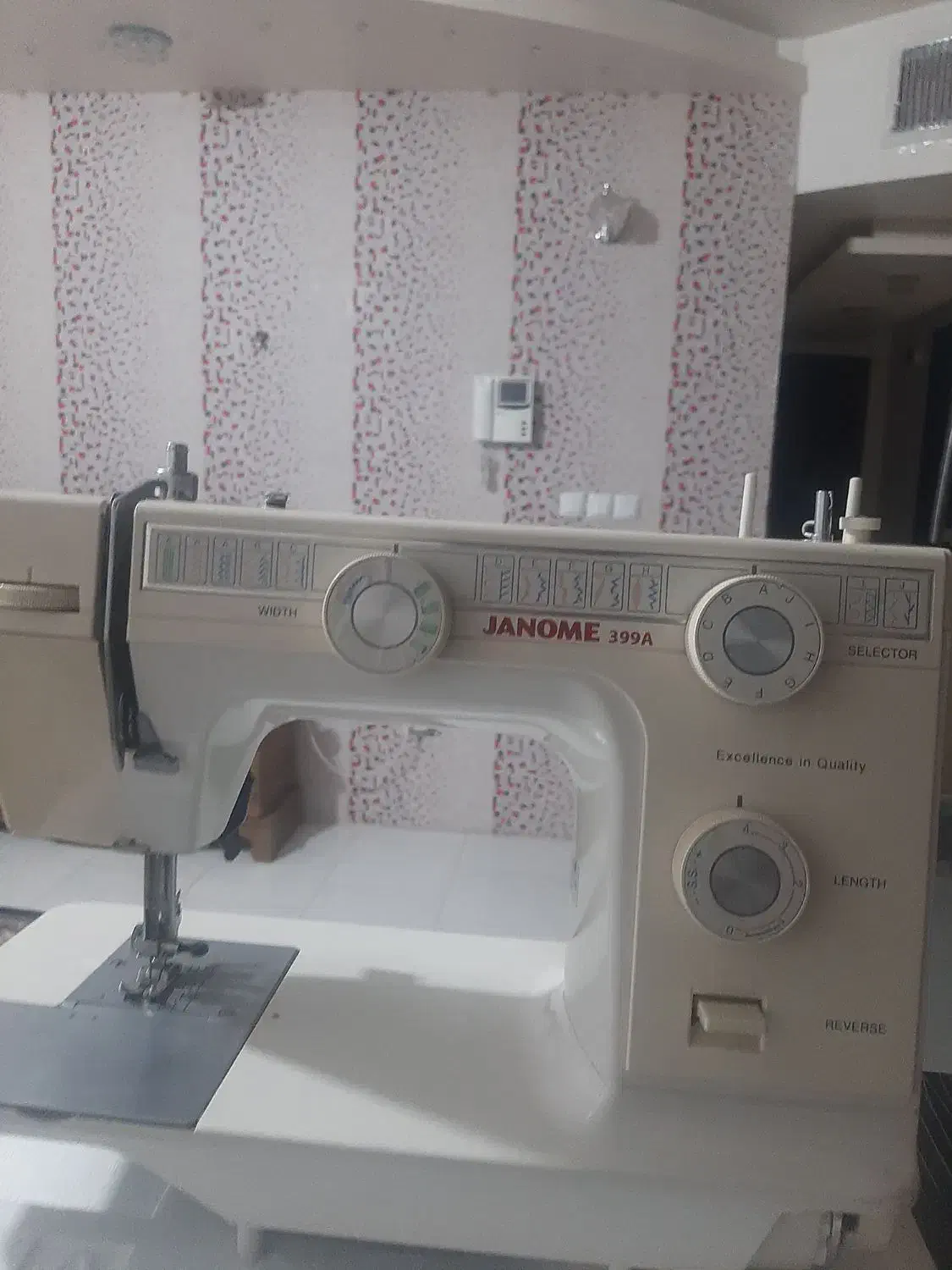 چرخ خیاطی  A399  درجه یک|چرخ خیاطی و ریسندگی|شاهین‌شهر, مسکن مهر|دیوار