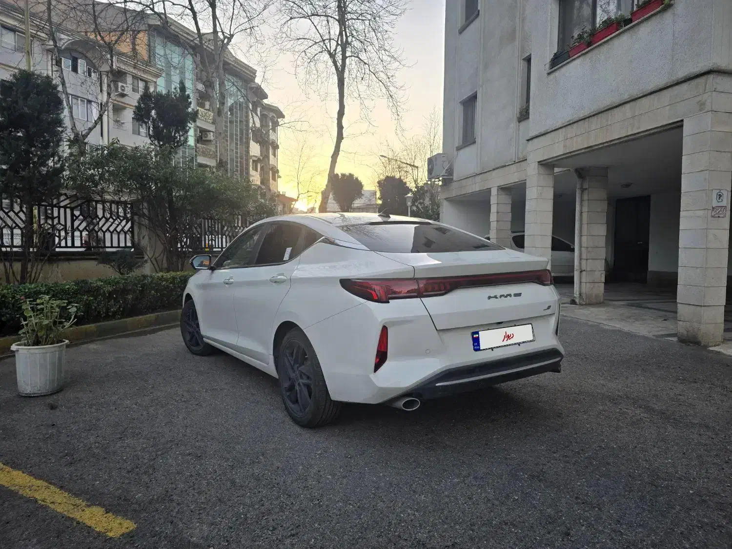 j7 ۱۴۰۳|خودرو سواری و وانت|رشت, کاکتوس|دیوار