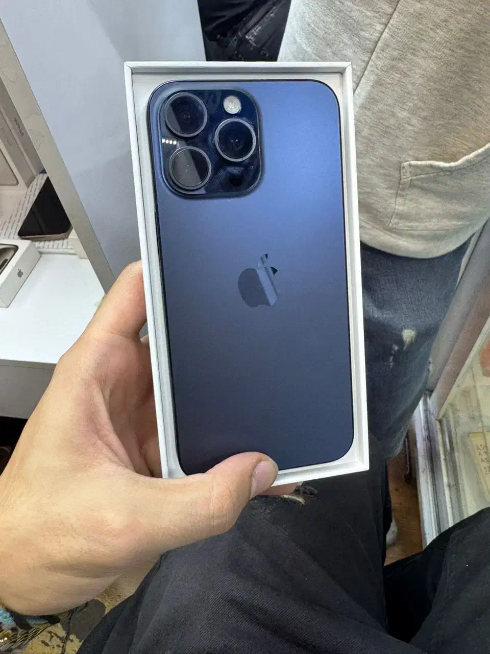 اپل آیفون iPhone 16 pro max آکبند و استوک|موبایل|قزوین, |دیوار