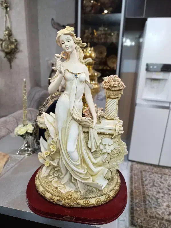 مجسمه خارجی|مجسمه، تندیس، ماکت|تبریز, |دیوار