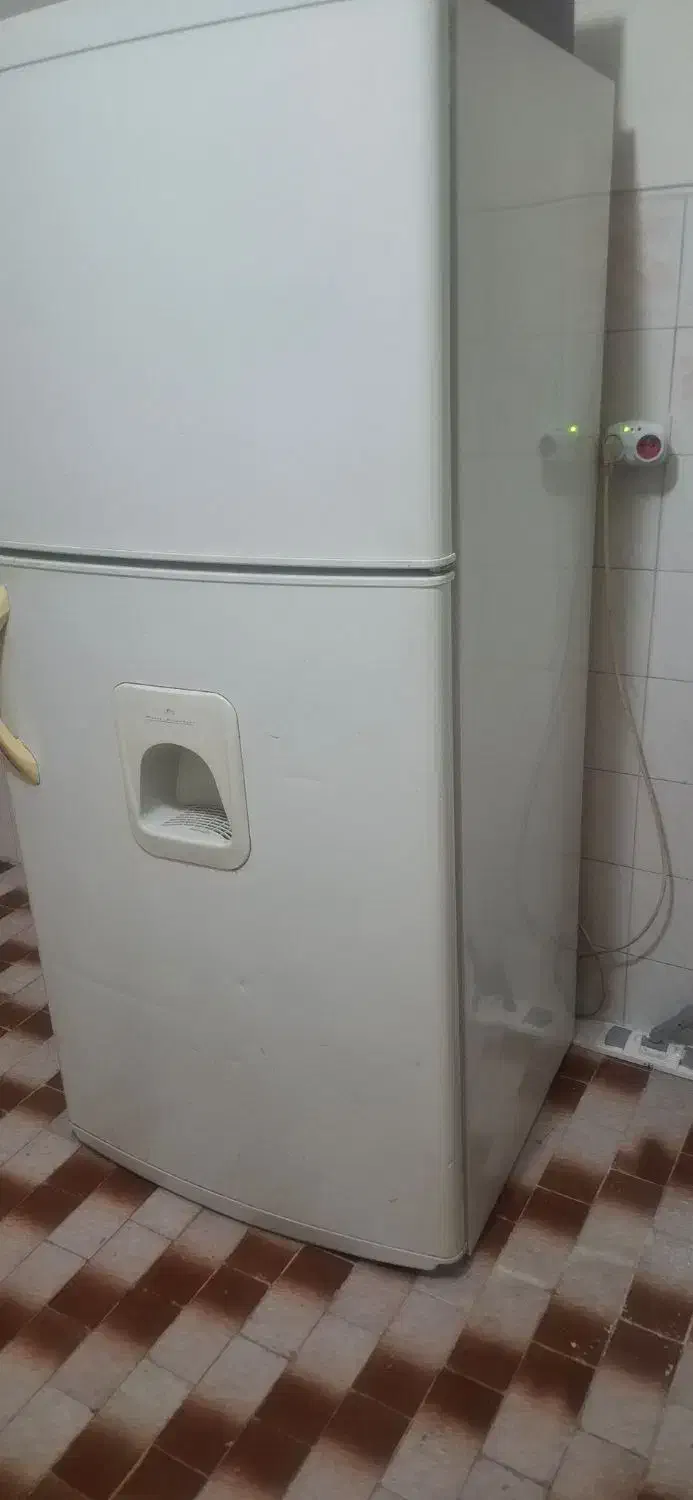 یخچال فریزر الکترواستیل بدون برفک|یخچال و فریزر|اصفهان, بهاران|دیوار