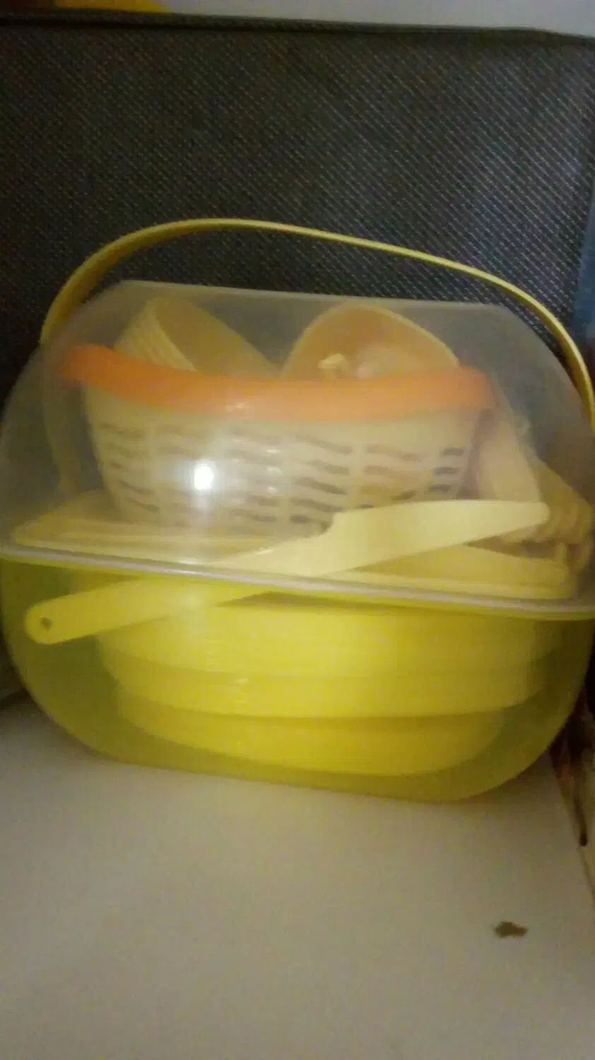 ضرف کامل پیکنیک یا مسافرتی با چند چیزه دیگه|کوهنوردی و کمپینگ|رشت, بلوار گیلان|دیوار