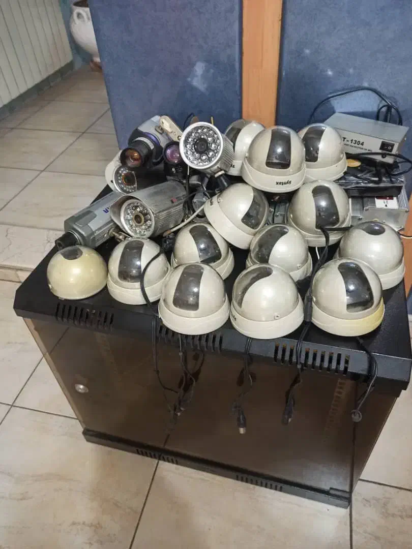 فروش اقلام یکجا به بالاترین قیمت پیشنهادی|مودم و تجهیزات شبکه|تبریز, |دیوار