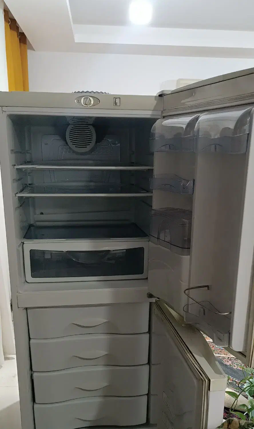 اسنوا|یخچال و فریزر|زاهدان, |دیوار