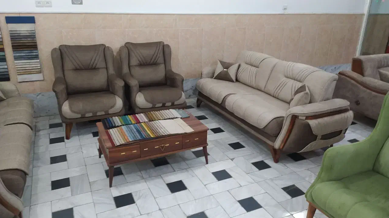 نیرو کار در مبلمان راحتی|استخدام صنعتی، فنی، مهندسی|قم, شهرک امام حسین|دیوار