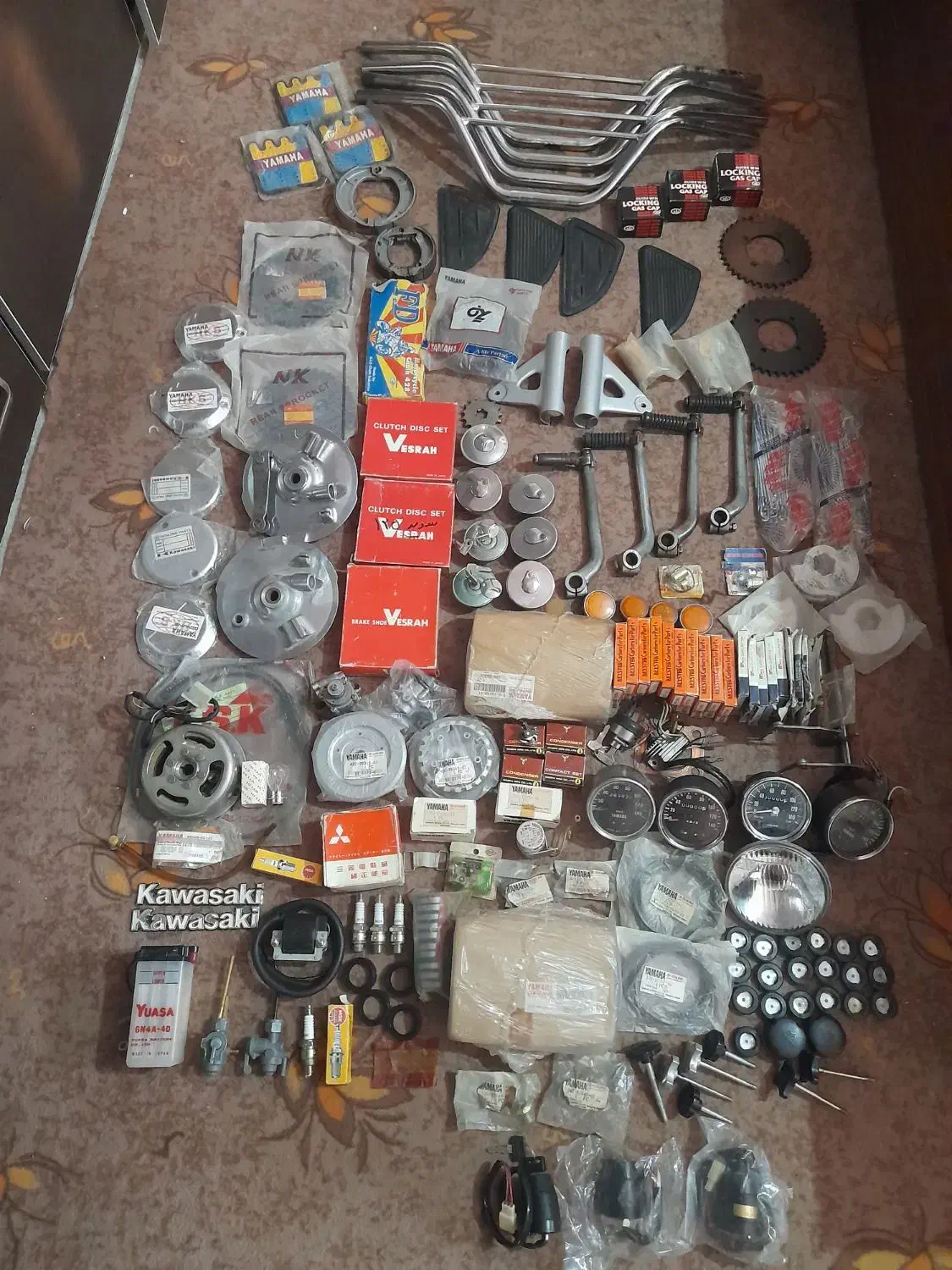 لوازم یاماها۱۲۵سوپریاماها۱۰۰کاوازاکی۱۰۰سوزوکیax۱۰۰|قطعات یدکی و لوازم جانبی|تهران, گمرک|دیوار