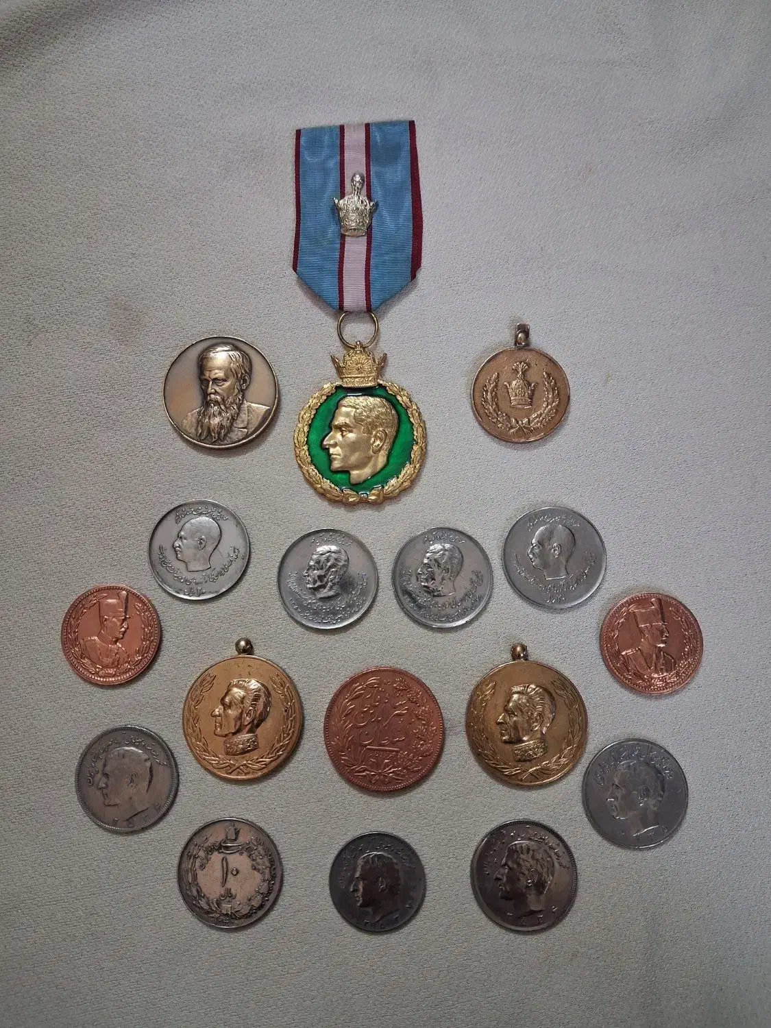 سکه و مدال|کلکسیون سکه، تمبر، اسکناس|تهران, فلسطین (میدان انقلاب)|دیوار