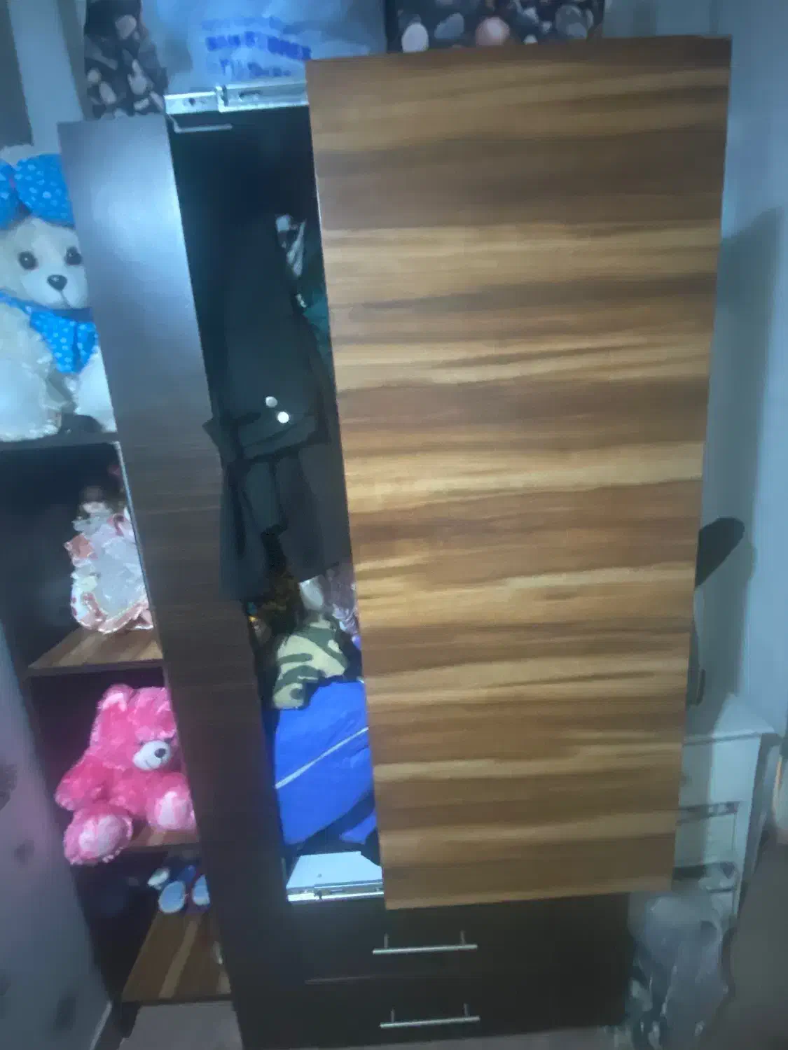 یک کمد با یک رگال|جاکفشی، کمد، دراور|تهران, افسریه شمالی|دیوار