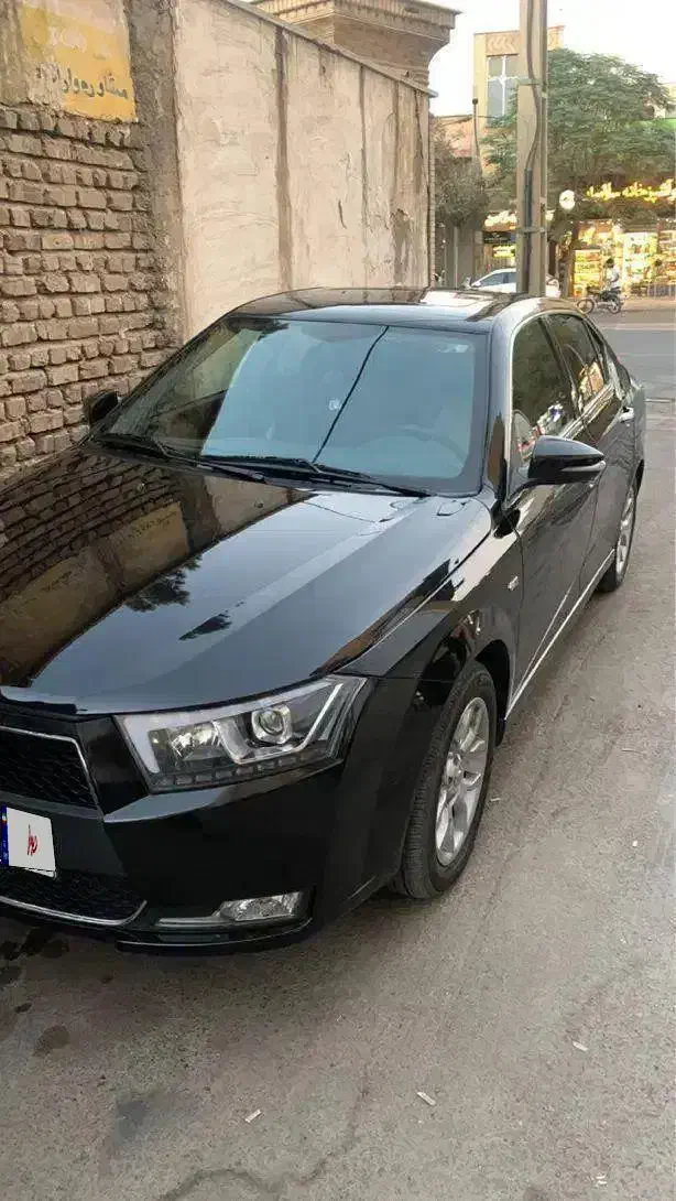 دنااتومات مشکی ۱۴۰۱|خودرو سواری و وانت|کاشان, مدرس|دیوار