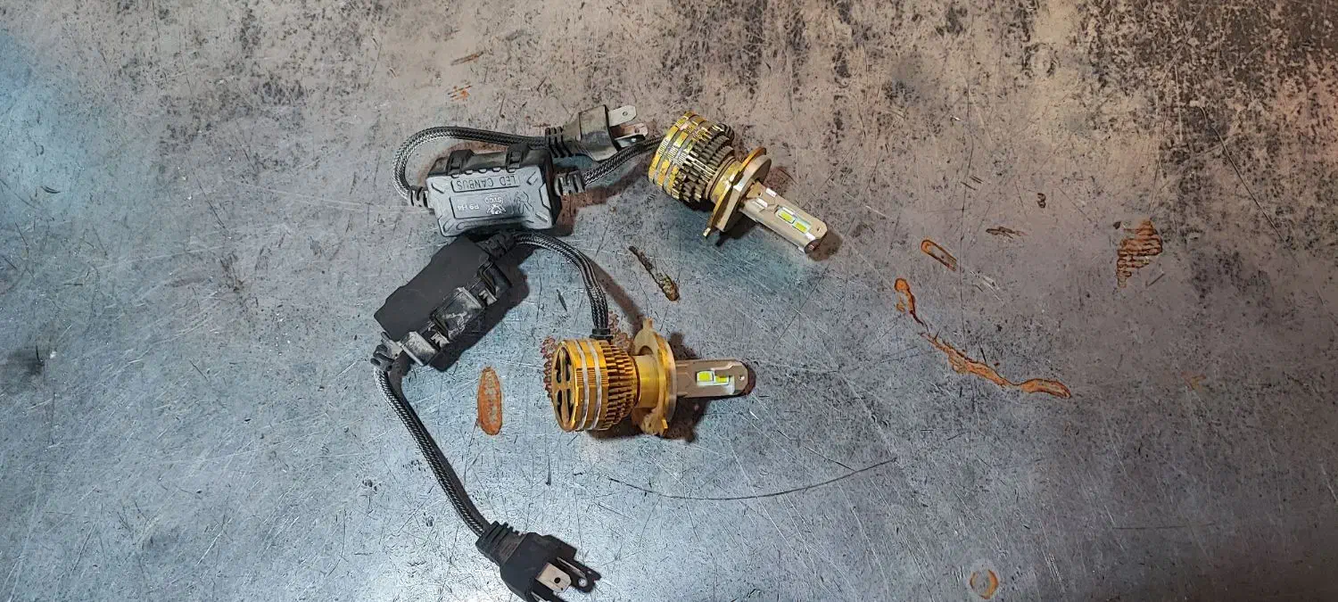 هدلایت|لامپ و چراغ|چهارباغ, |دیوار