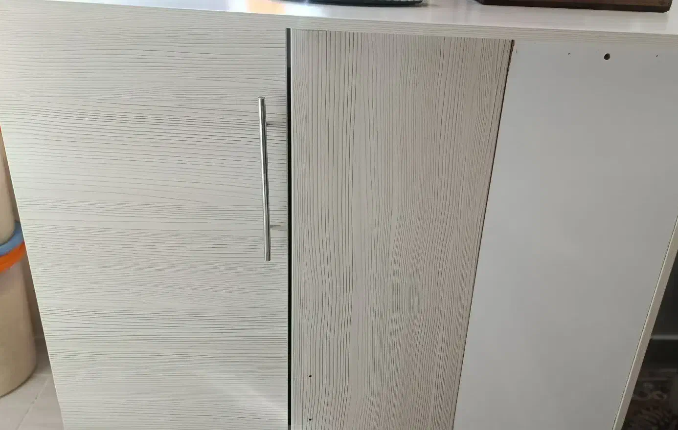 دوعددکابینت‌ام‌دی‌اف‌۳۰۰۰۰۰۰|جاکفشی، کمد، دراور|کرمانشاه, |دیوار