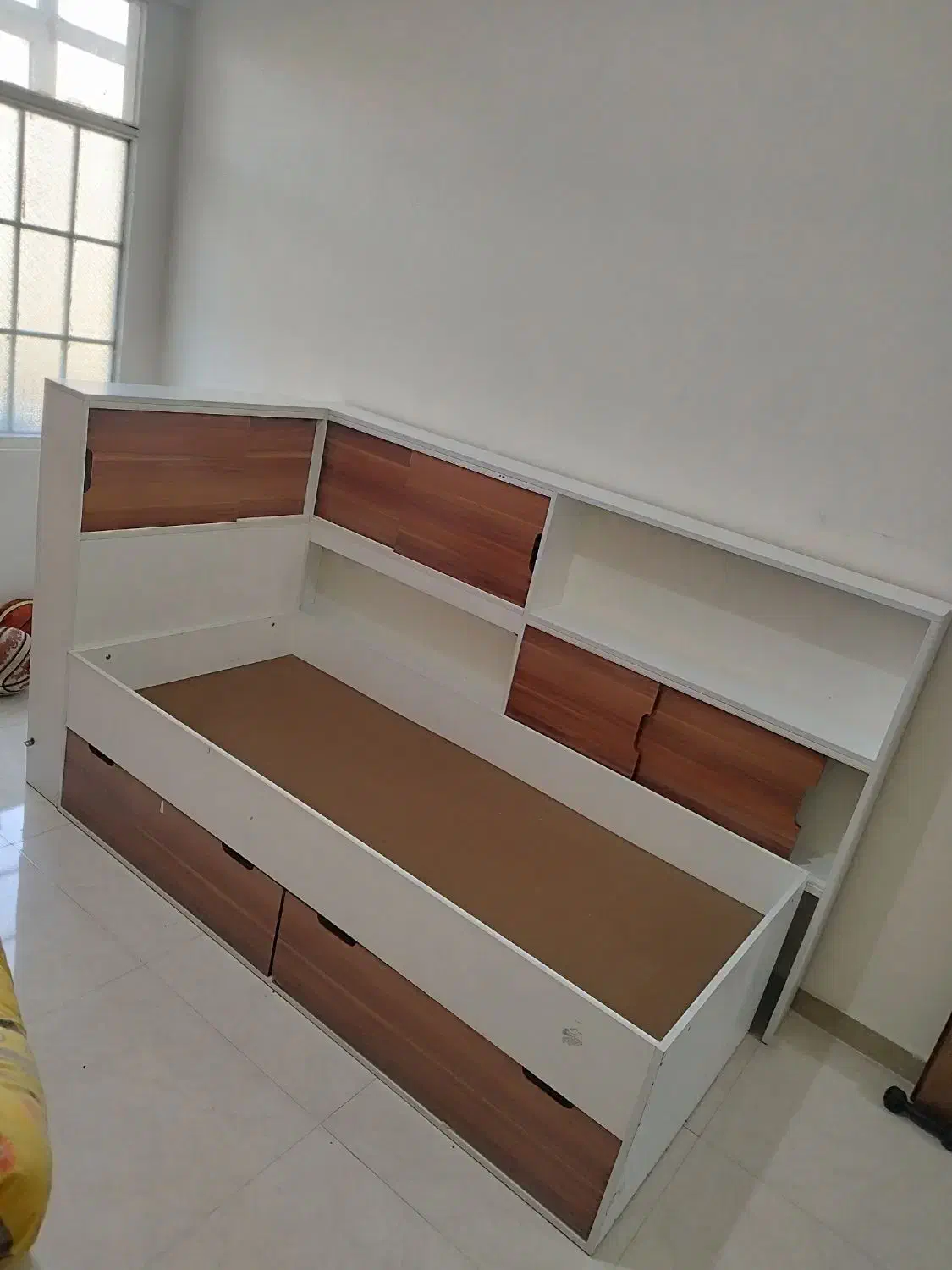 تخت. یخچال. گاز. دوچرخه و اسکوتر برقی|یخچال و فریزر|تهران, ابوذر|دیوار