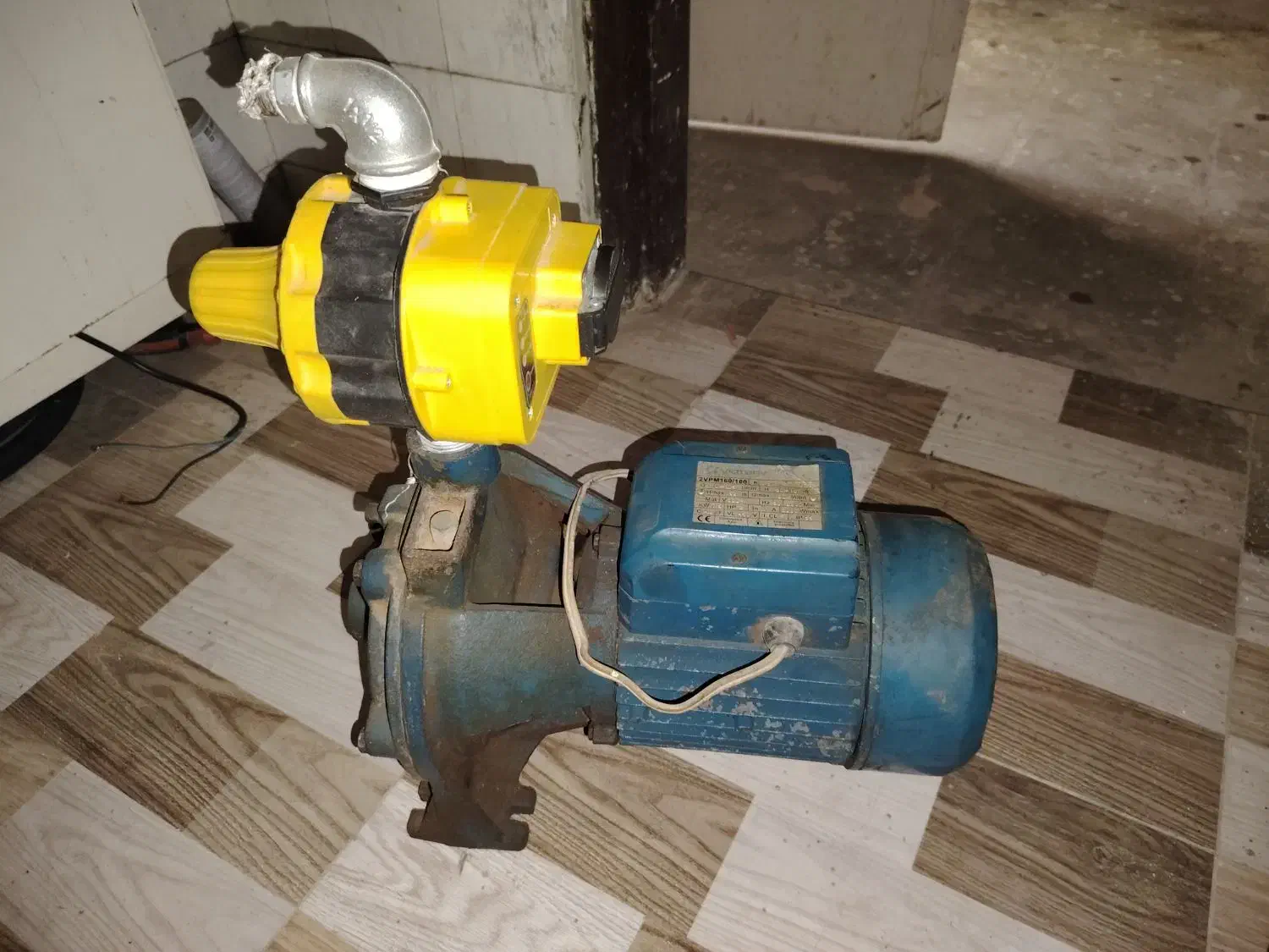 پمپ 2 اسب|مصالح و تجهیزات ساختمان|اهواز, امانیه|دیوار