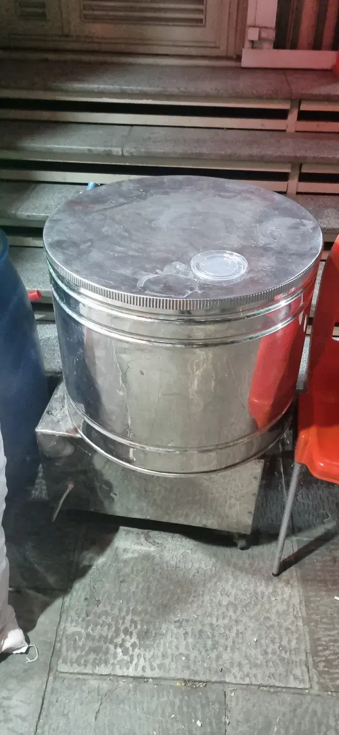 هویج شور|کافی‌شاپ و رستوران|اصفهان, سنبلستان|دیوار