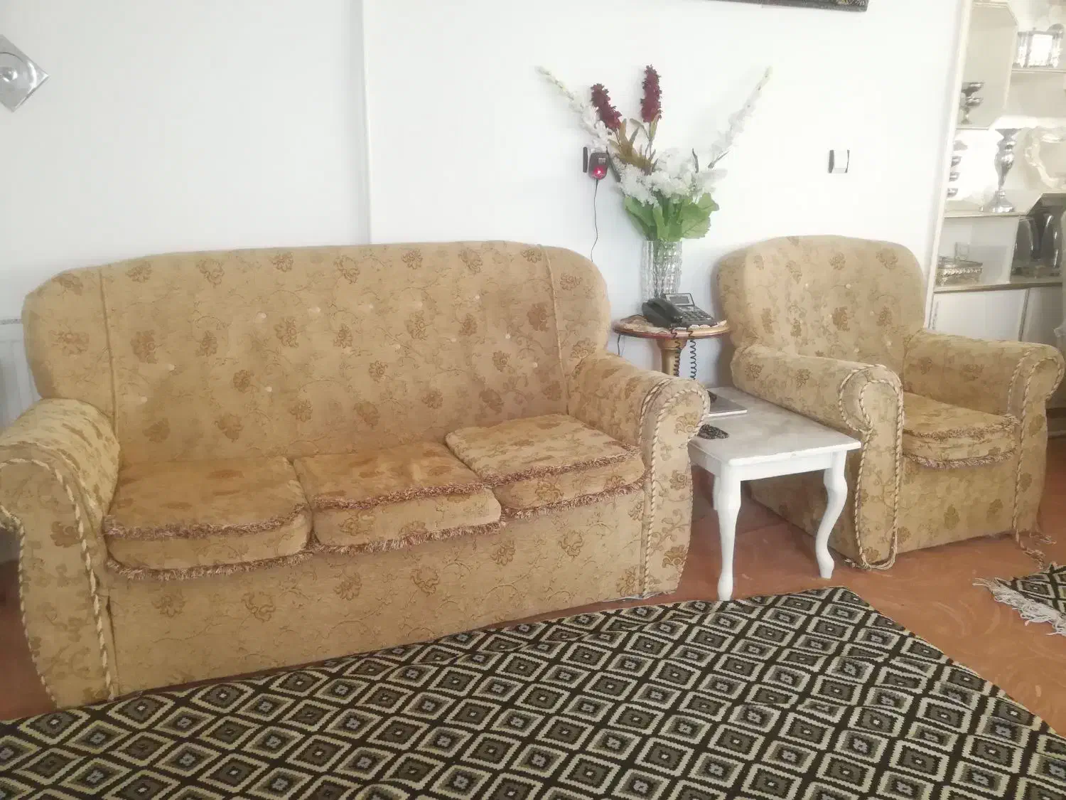 مبل راحتی|مبلمان خانگی و میز عسلی|مراغه, |دیوار
