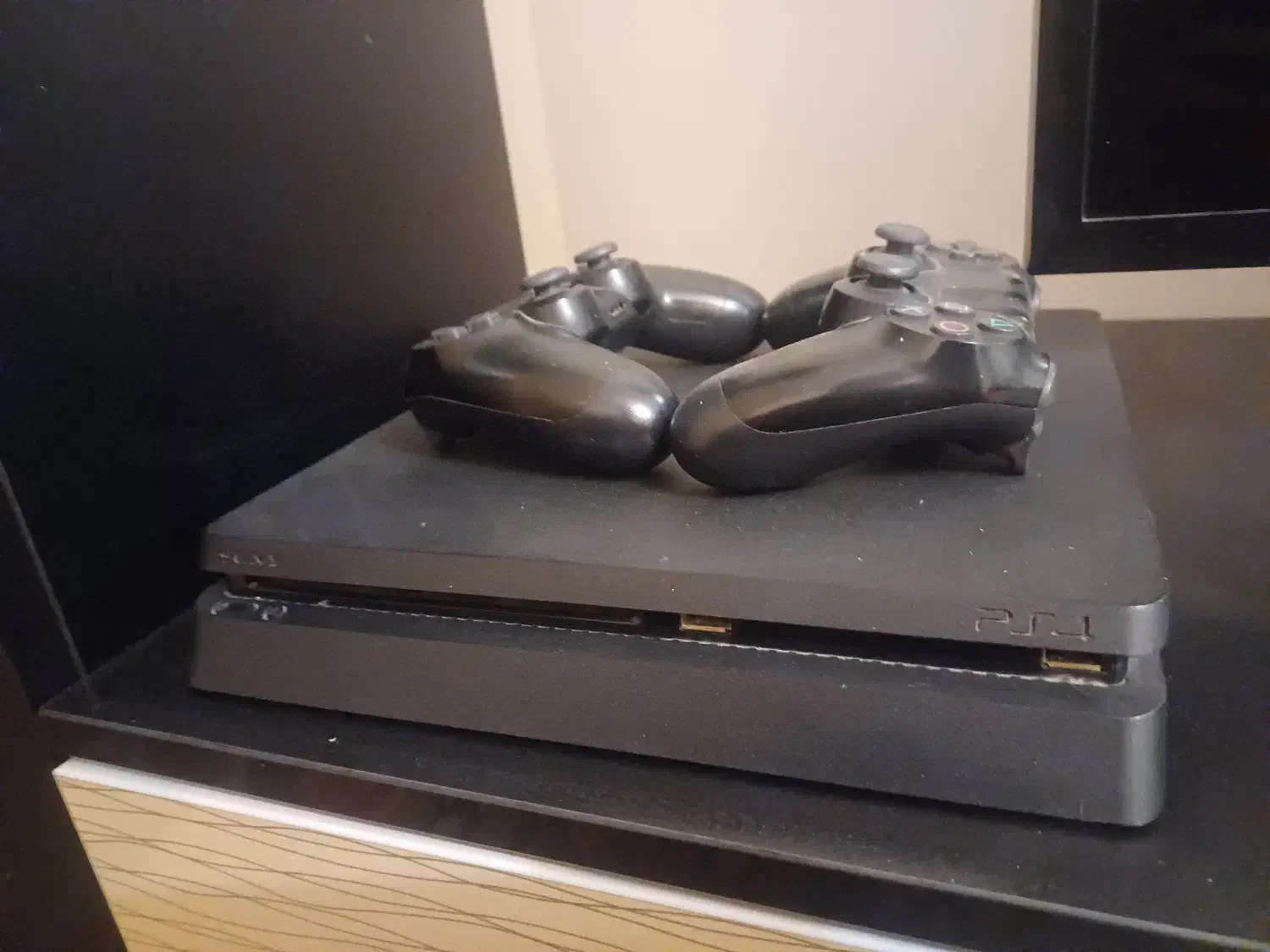 پلی استیشن 4 اسلیم تمیز|کنسول، بازی ویدئویی و آنلاین|پردیس, فاز ۳|دیوار