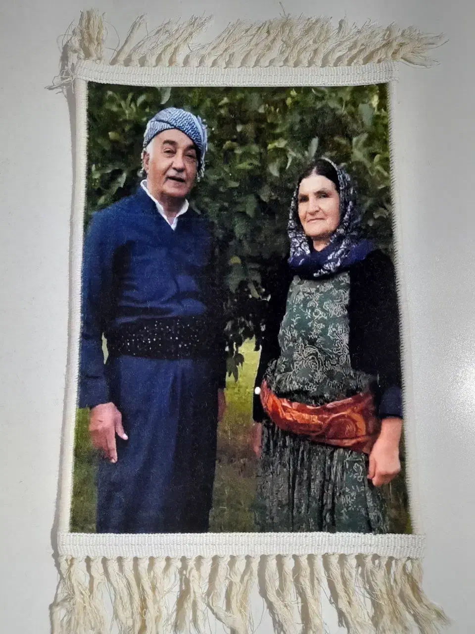 با این هدیه خاص و متفاوت عزیزانتو سورپرایزکن|تابلو فرش|سنندج, |دیوار