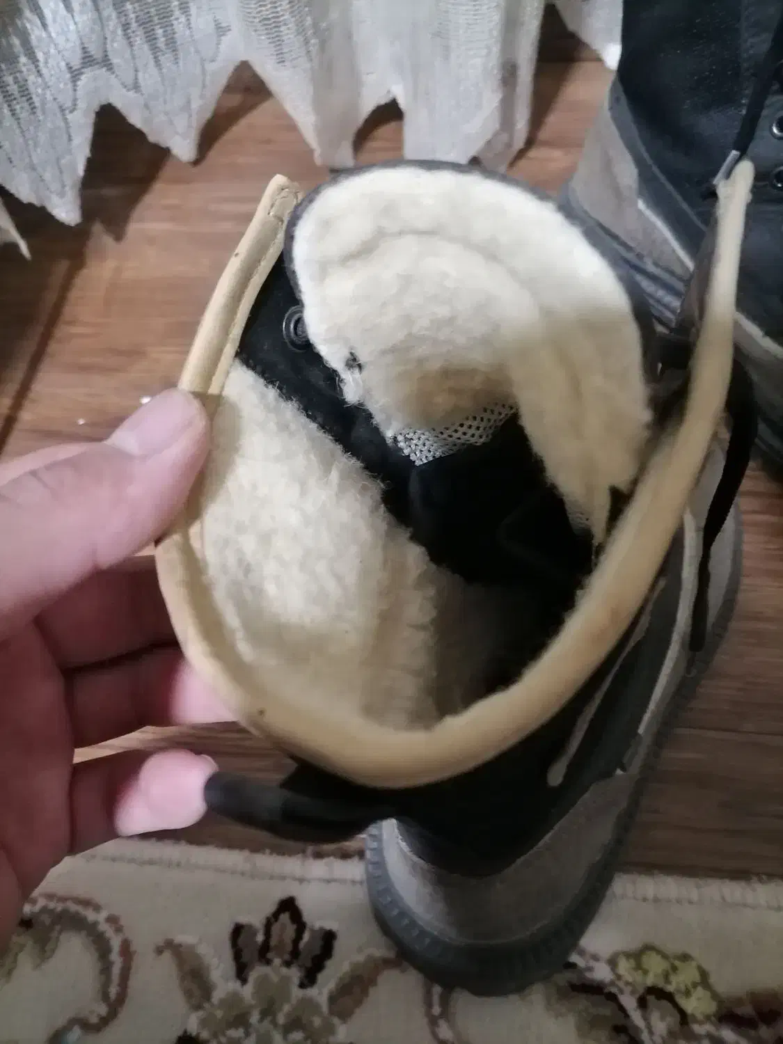 بوت چرم|کیف، کفش، کمربند|گنبد کاووس, |دیوار