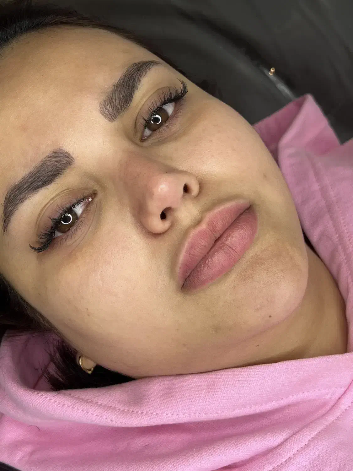 مژه|خدمات آرایشگری و زیبایی|بروجرد, |دیوار